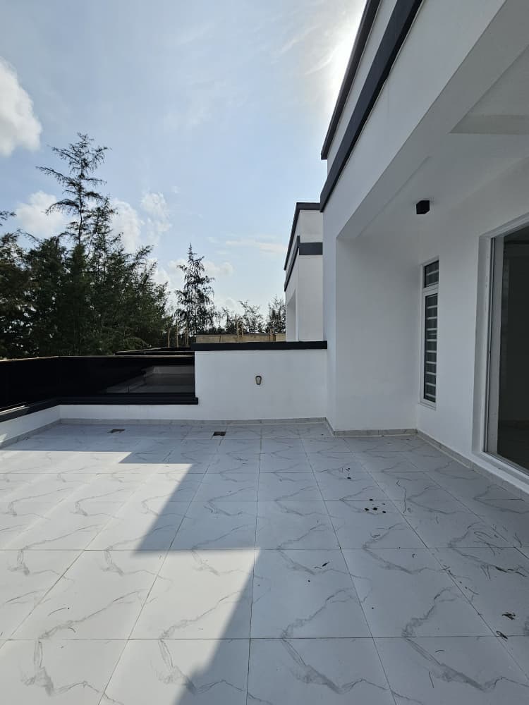 WhatsApp Image 2025-11-18 at 6.52.59 PM (1)