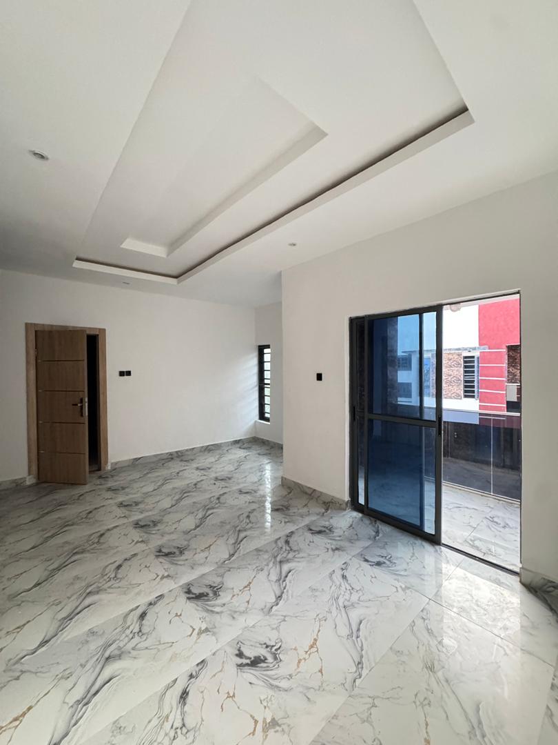 WhatsApp Image 2025-11-15 at 2.03.56 AM (1)