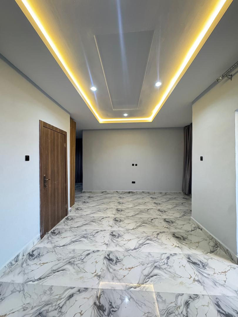 WhatsApp Image 2025-11-15 at 2.05.39 AM (1)