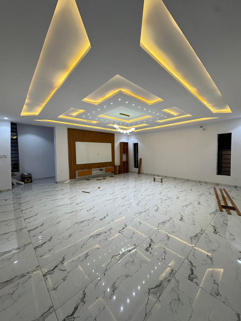 WhatsApp Image 2025-11-15 at 2.15.46 AM