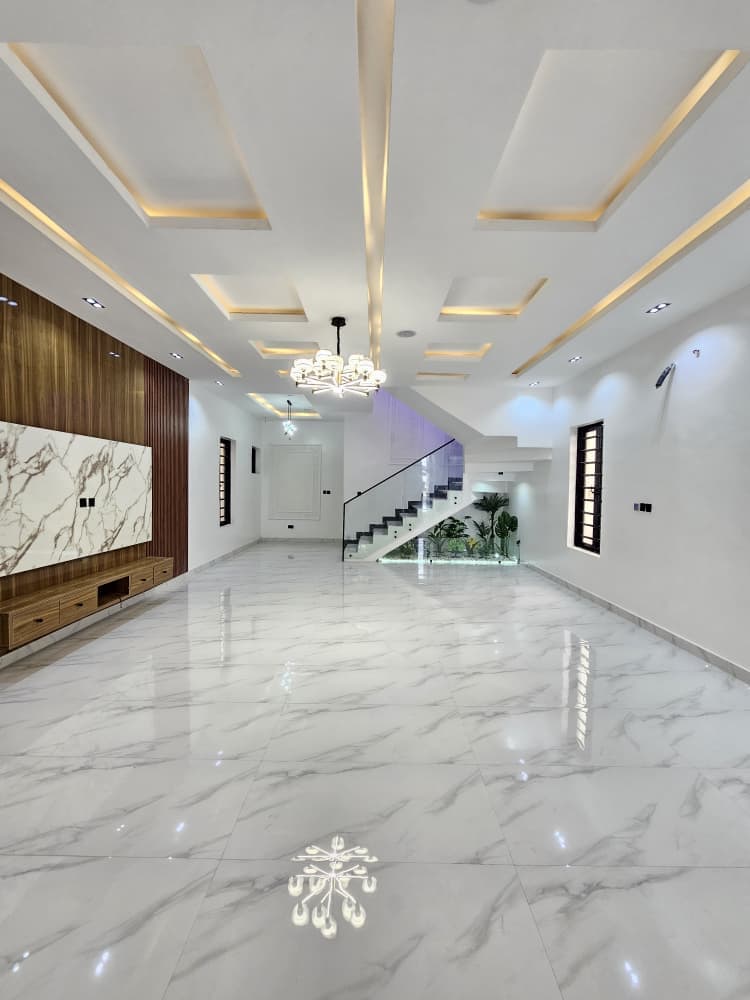 WhatsApp Image 2025-11-18 at 7.10.03 PM (1)