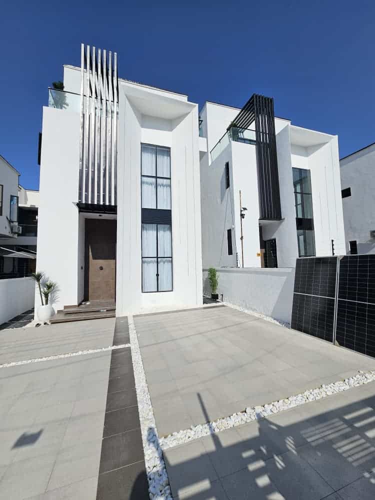 WhatsApp Image 2025-11-18 at 8.04.33 PM