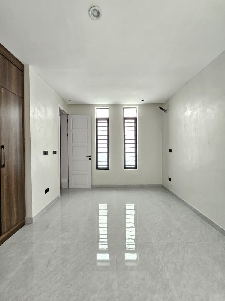 WhatsApp Image 2025-11-18 at 8.04.36 PM