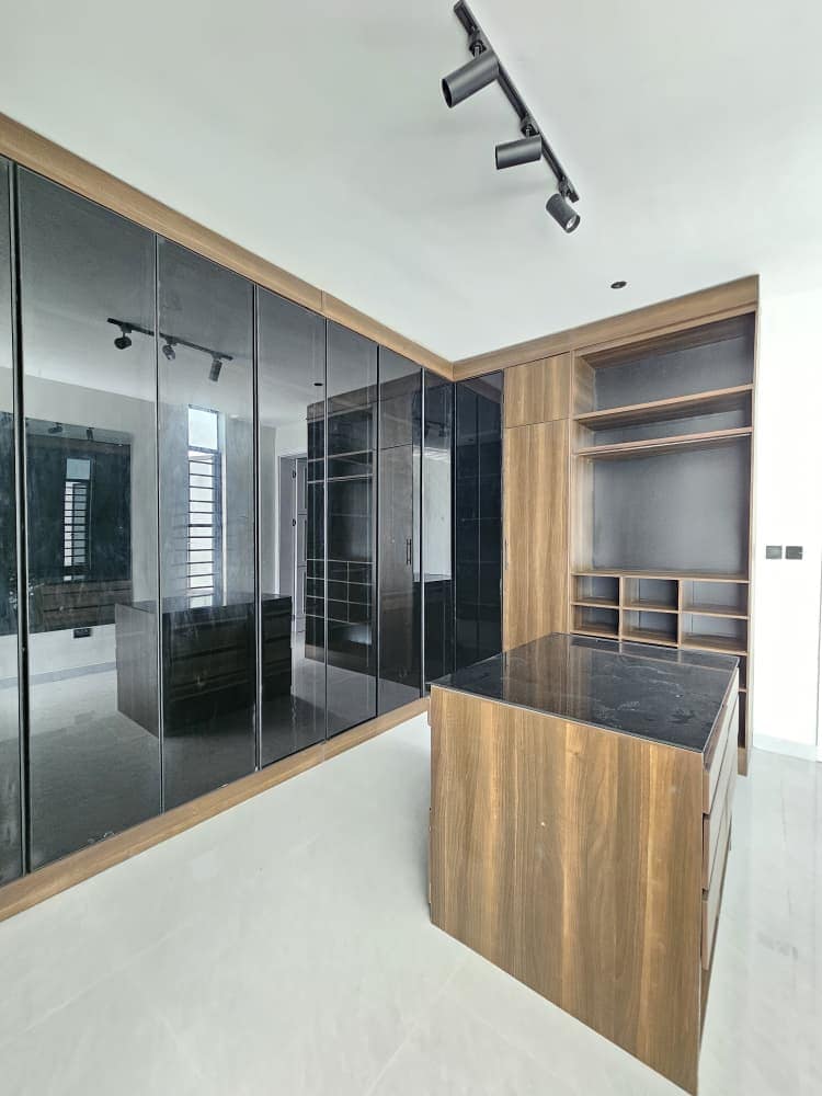 WhatsApp Image 2025-11-18 at 8.04.40 PM