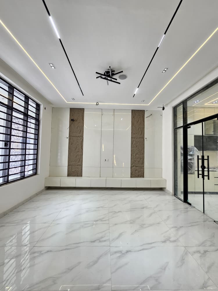 WhatsApp Image 2025-11-19 at 1.05.03 PM (1)