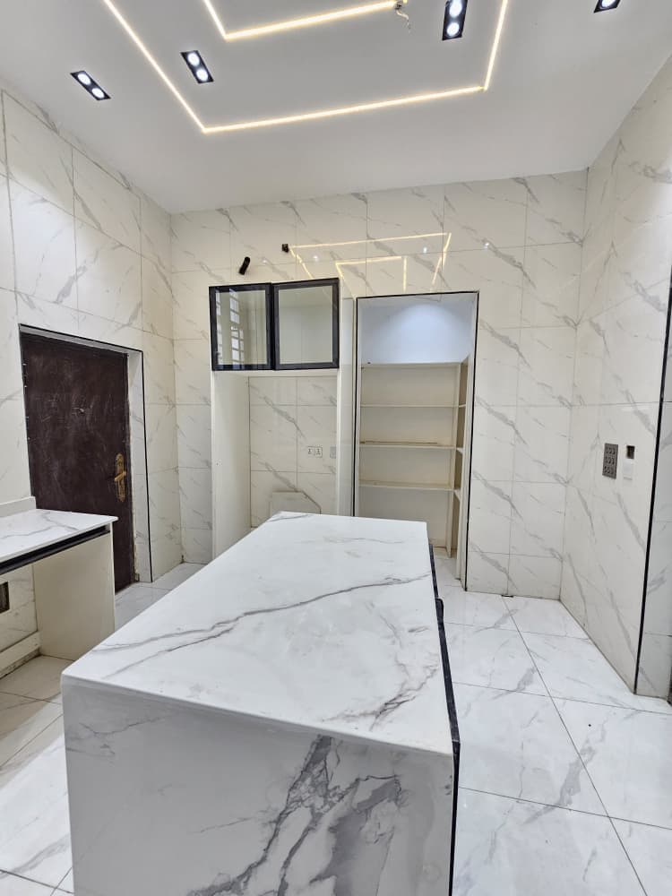 WhatsApp Image 2025-11-19 at 1.05.04 PM (1)