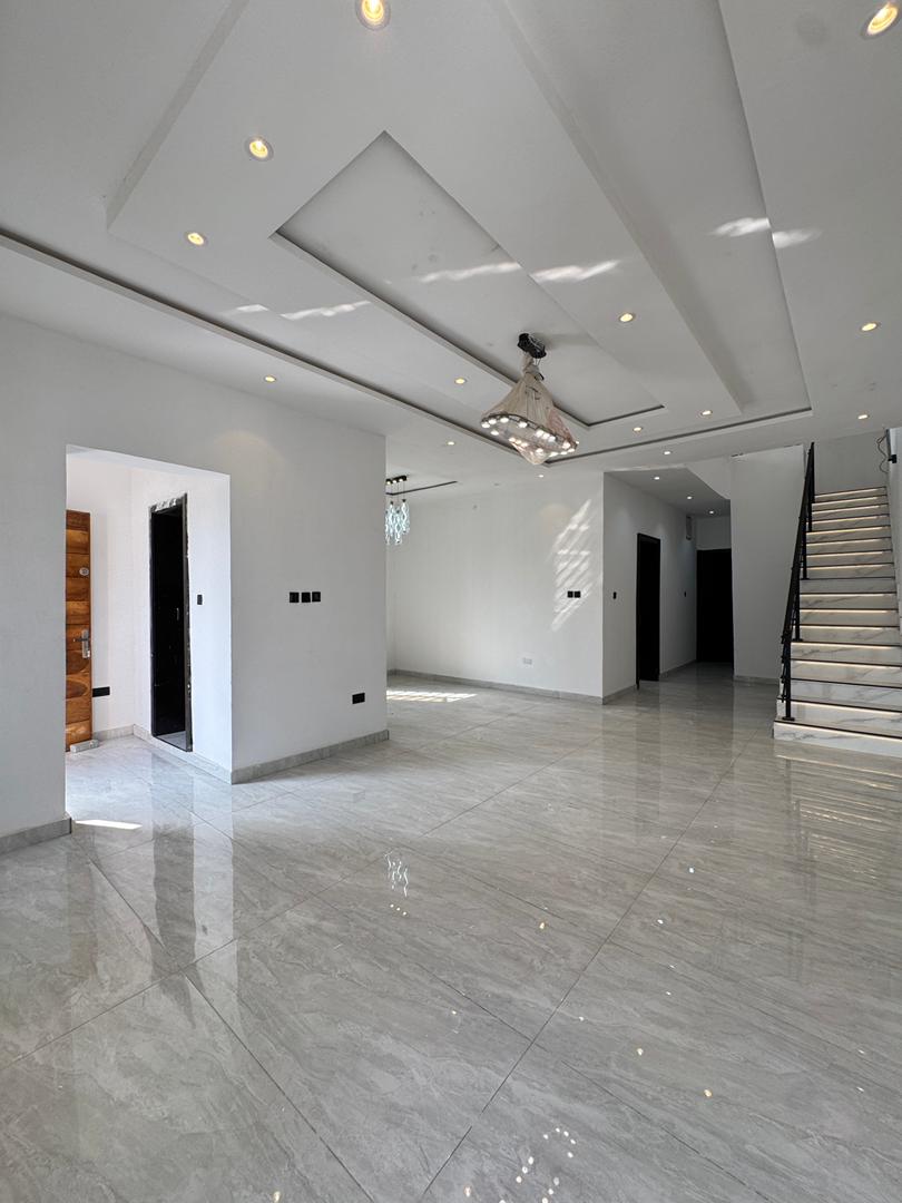 WhatsApp Image 2025-11-19 at 3.20.13 AM (1)