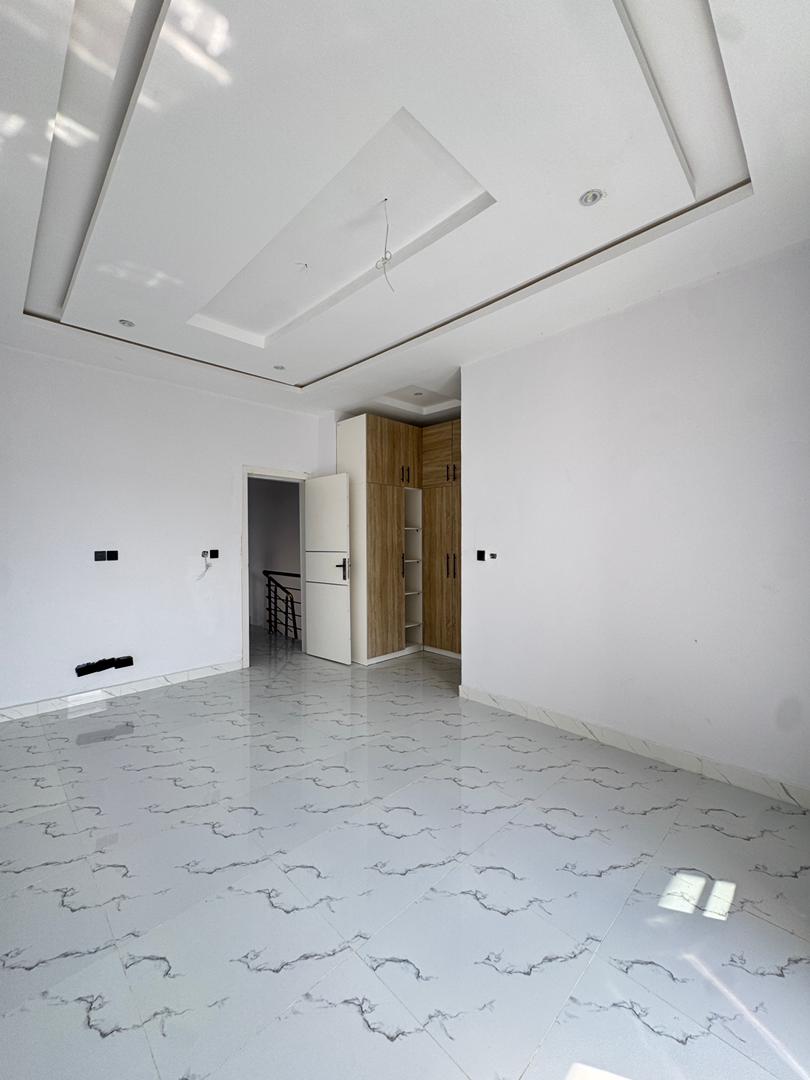 WhatsApp Image 2025-11-20 at 2.20.53 PM (1)