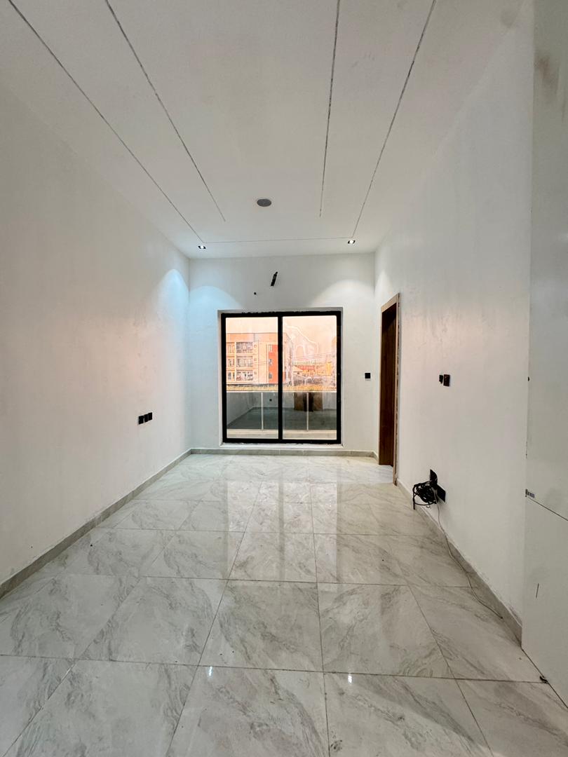 WhatsApp Image 2025-11-28 at 1.55.30 AM