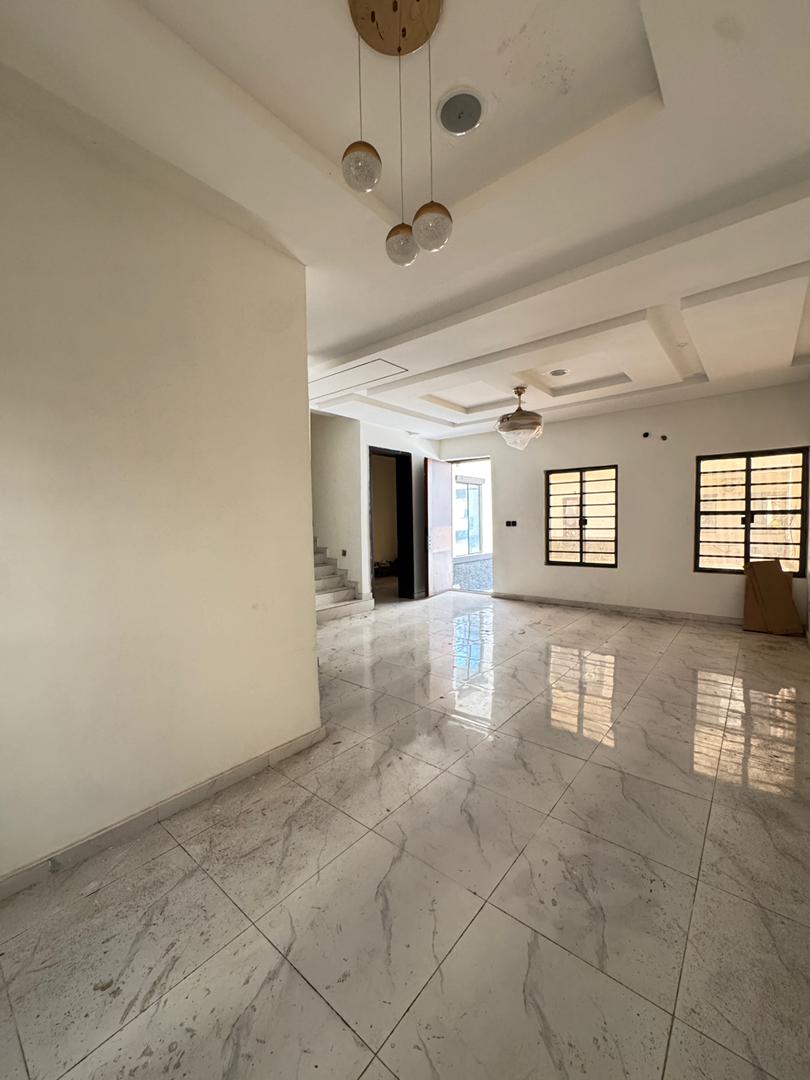 WhatsApp Image 2025-12-03 at 4.43.40 PM (1)