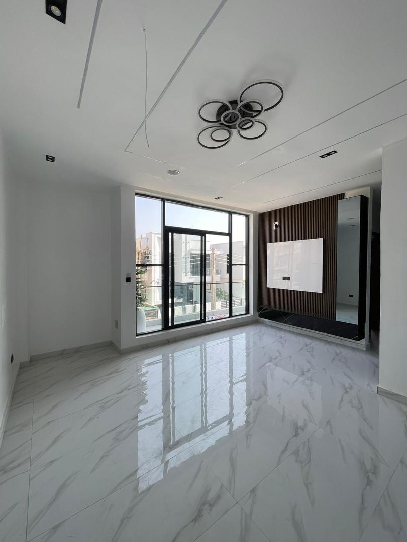 WhatsApp Image 2025-12-25 at 1.07.39 PM