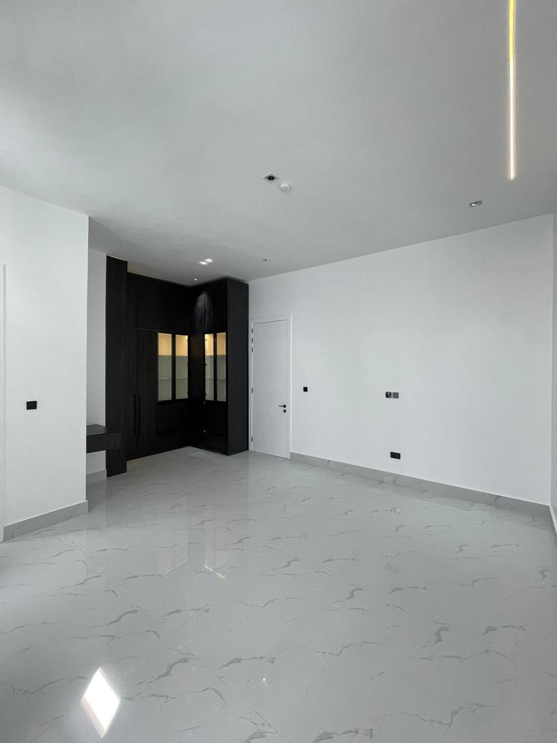 WhatsApp Image 2025-12-25 at 2.04.30 PM