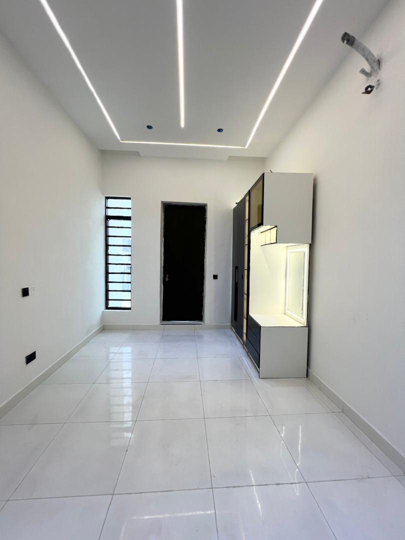 WhatsApp Image 2025-12-26 at 11.36.09 AM (1)