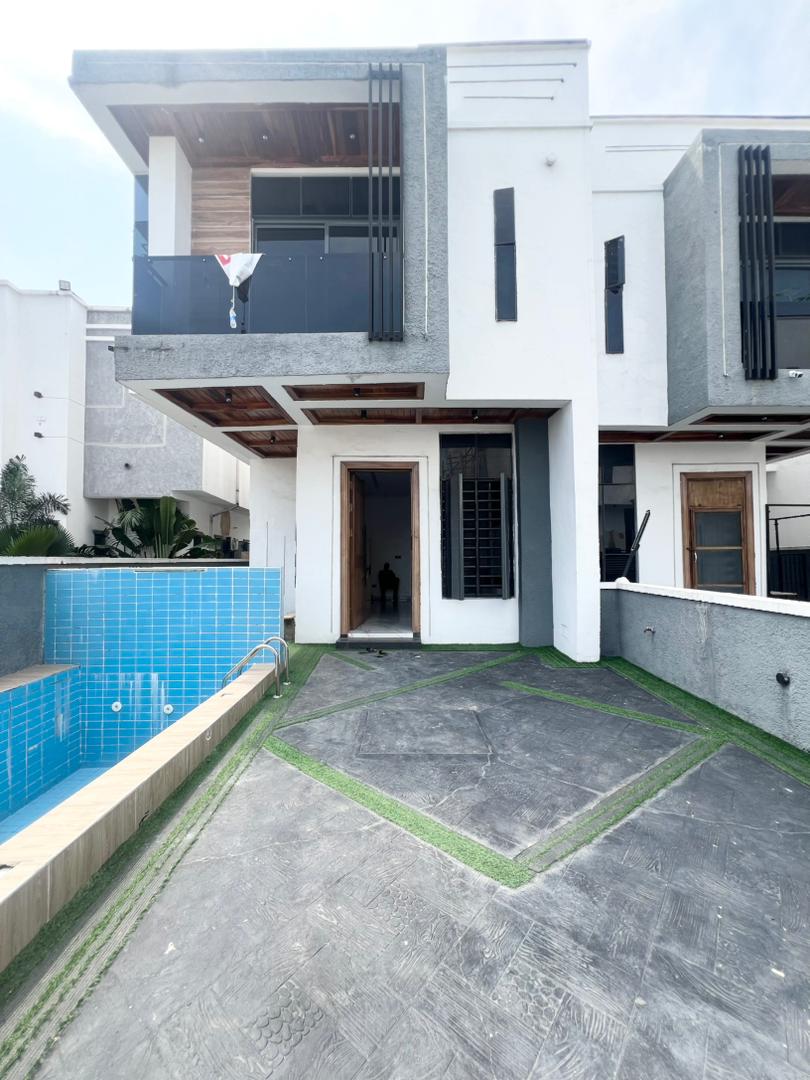 4 BEDROOM SEMI DETACHED DUPLEX CHEVRON LEKKI