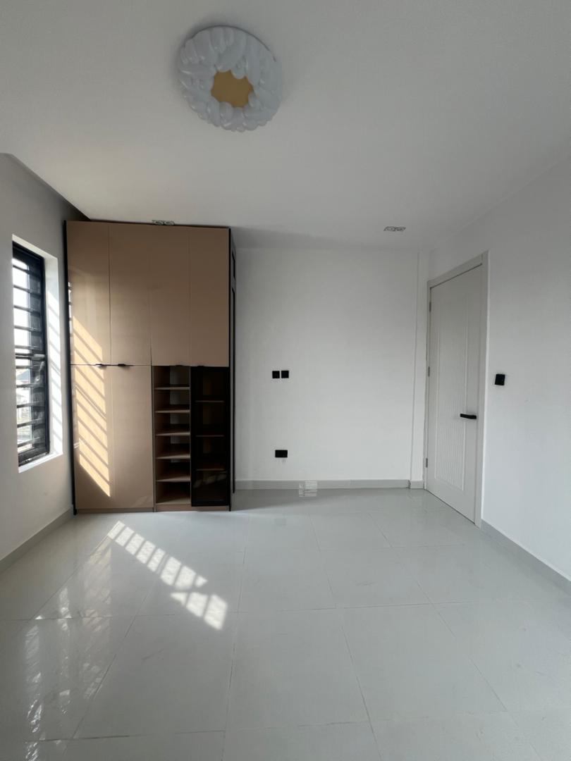 WhatsApp Image 2025-12-26 at 11.55.43 AM (1)