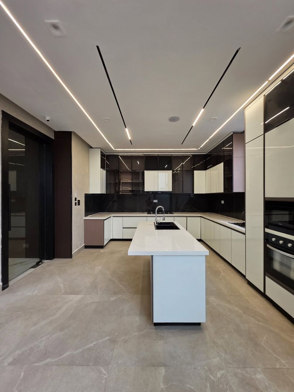 modern-home-for-sale-Lekki-Lekki phase 1.jpg (10)