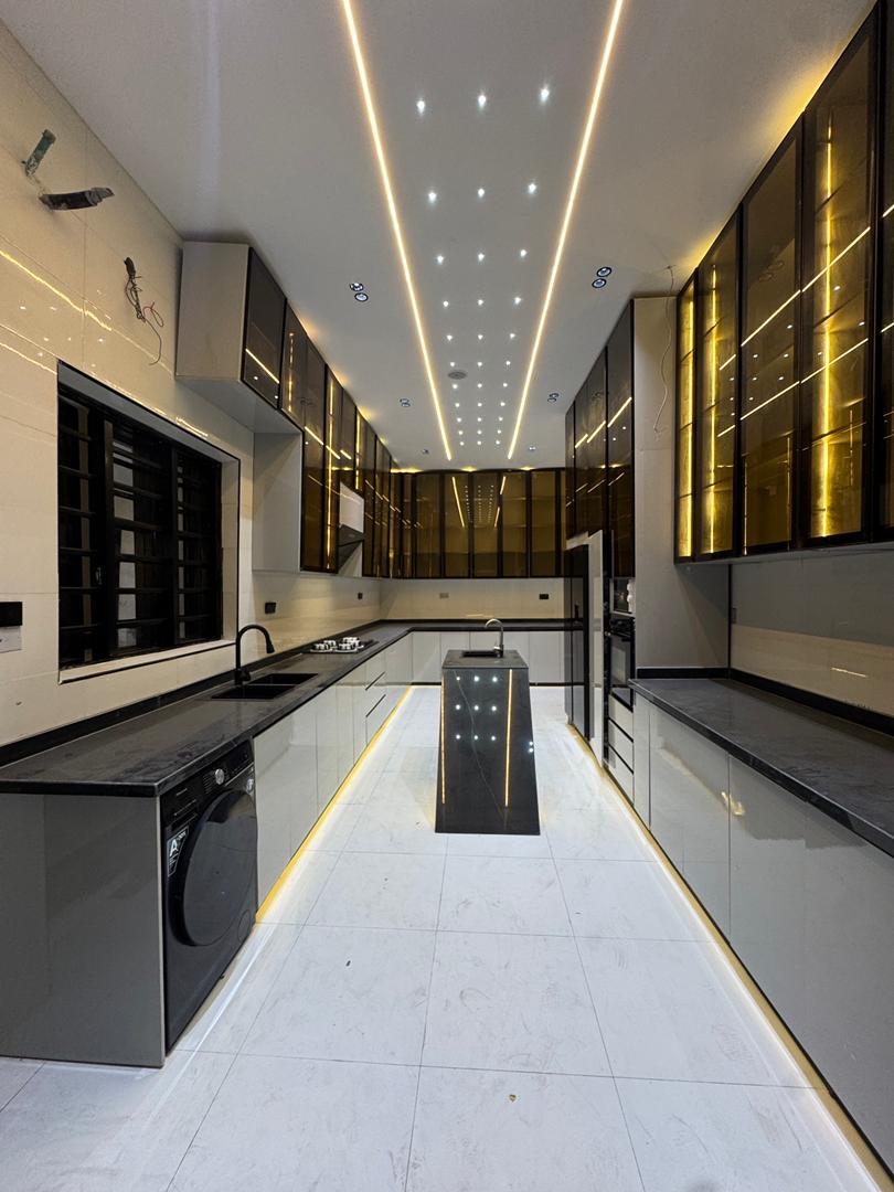 modern-home-for-sale-Lekki-chevron (2)