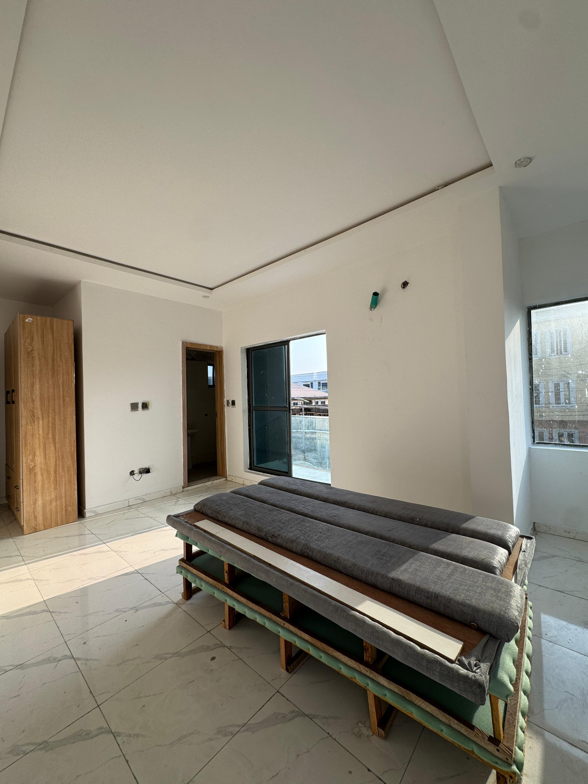 1-2-3-bedroom-apartments-elegushi-lekki (9)