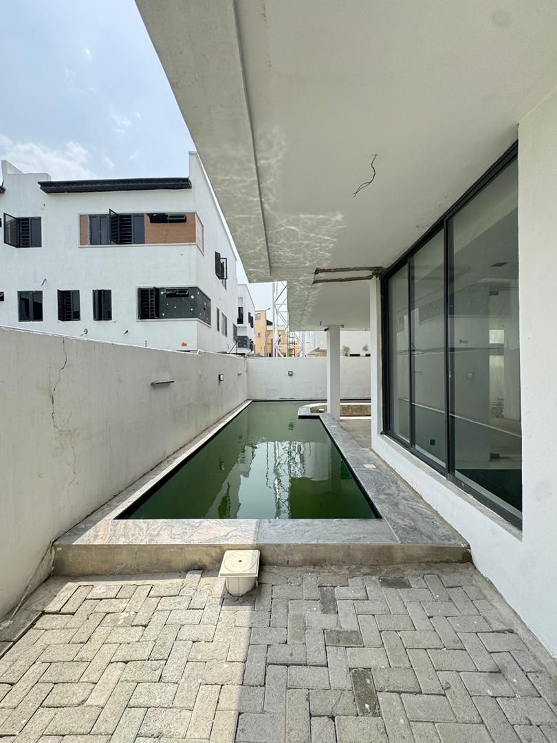 2-bedroom-apartment-lekki-phase-one (5)