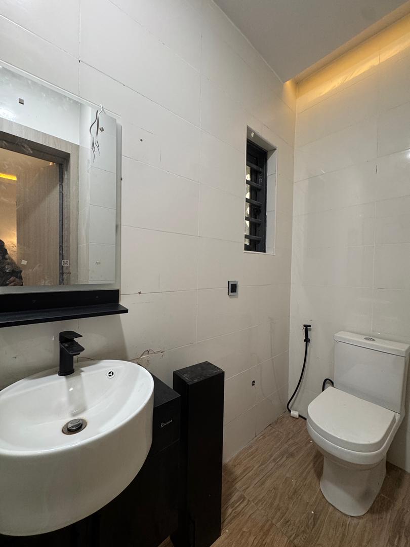 3-bedroom-apartment-freedom-way-lekki-phase-one-lagos-nigeria (13)