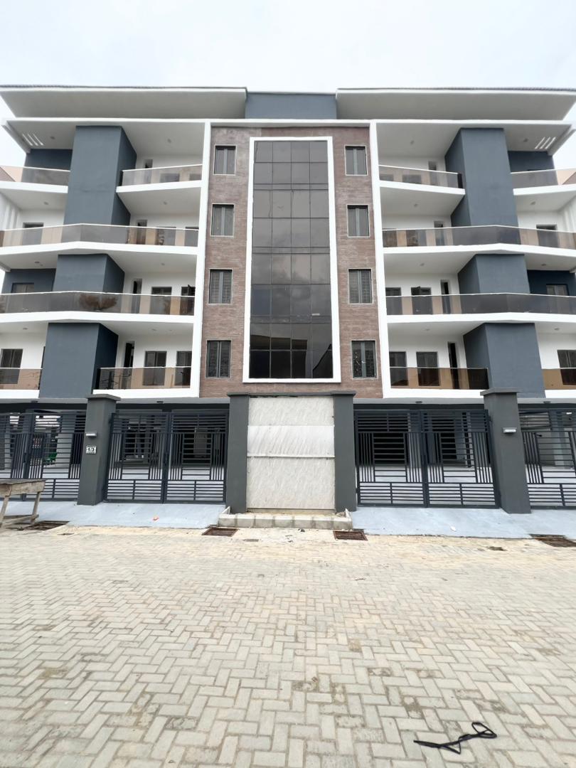 4 Bedroom serviced apartment for sale in Lekki Phase 1 Lagos (1)
