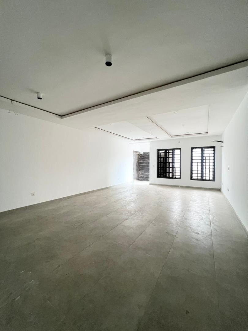 4 Bedroom serviced apartment for sale in Lekki Phase 1 Lagos (14)