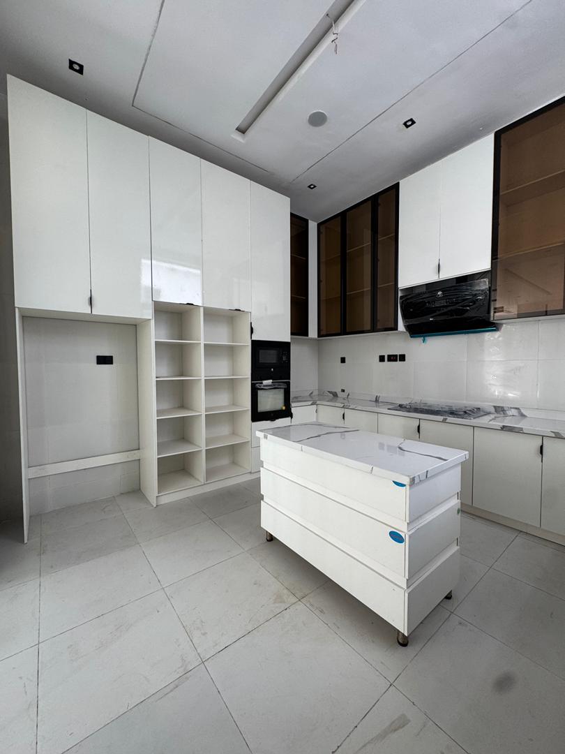 4-bedroom-detached-duplex-bq-sangotedo-ajah (8)