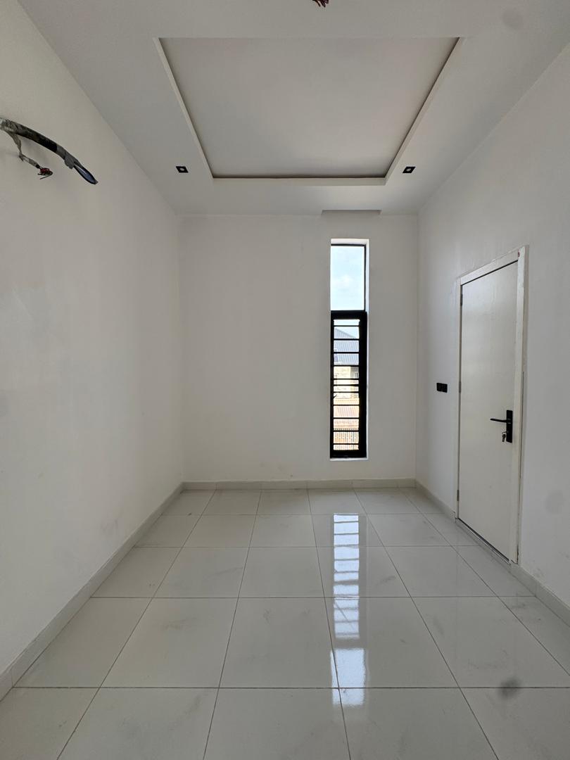 4-bedroom-detached-duplex-bq-sangotedo-ajah (9)