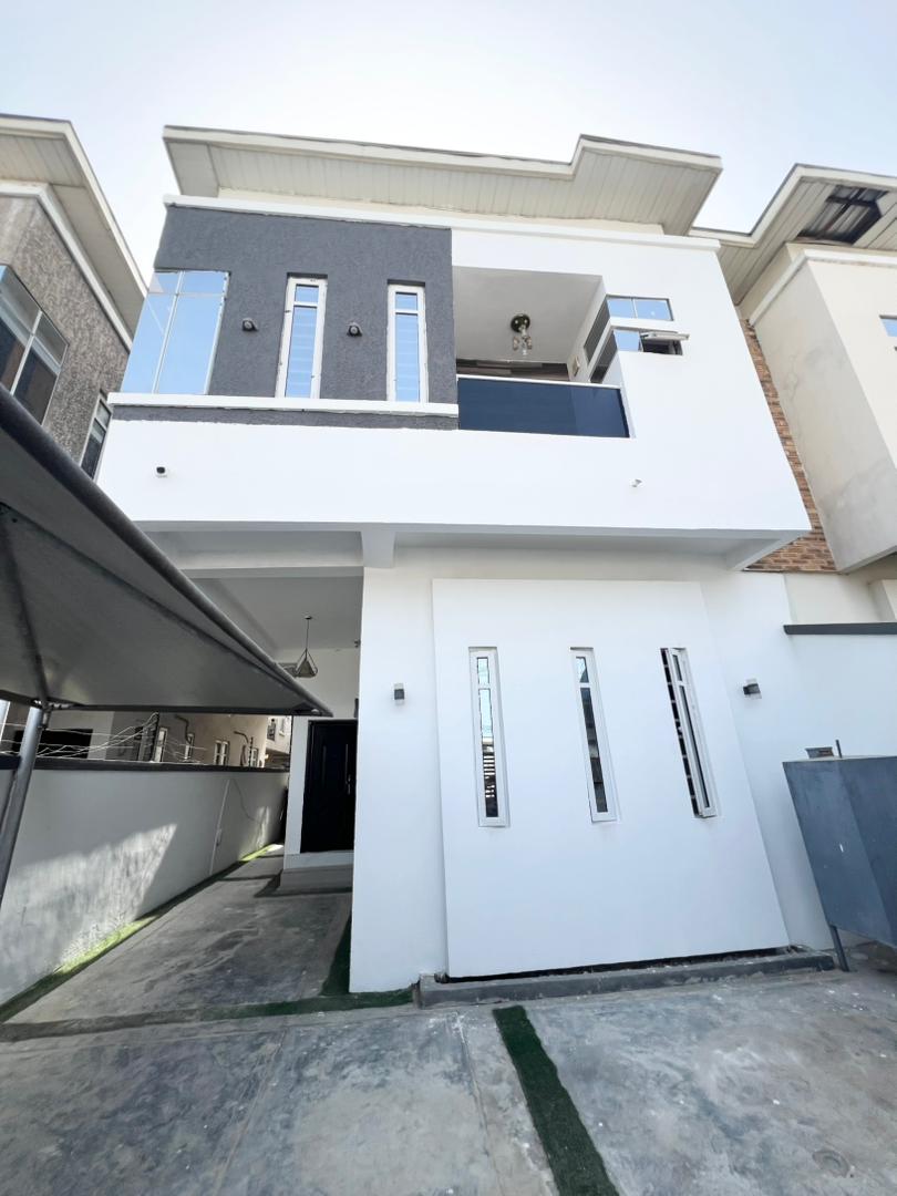 4-bedroom-duplex-for-rent-with-security-house-lekki (4)