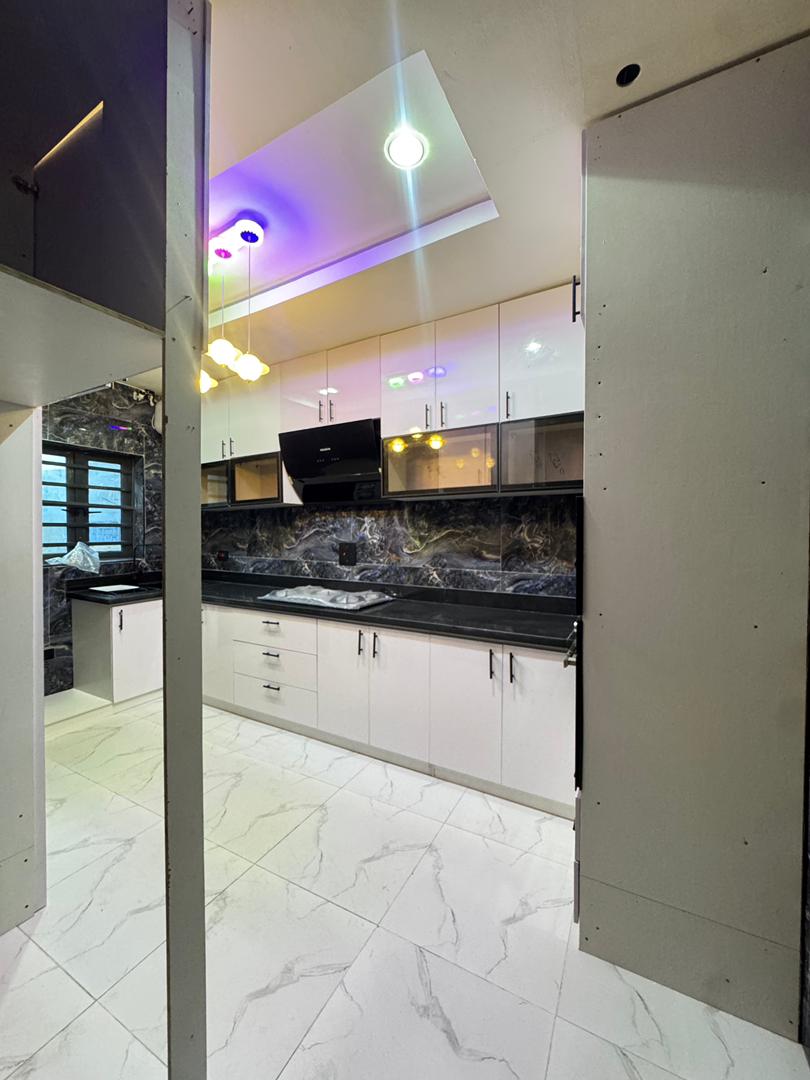 4-bedroom-semi-detached-duplex-bq-orchid-road-lekki-for-sale (17)