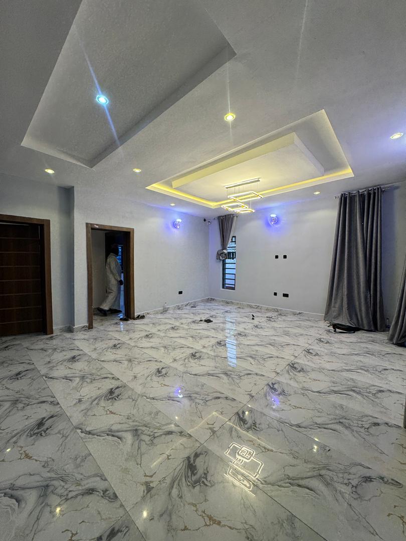 4-bedroom-semi-detached-duplex-bq-orchid-road-lekki-for-sale (7)