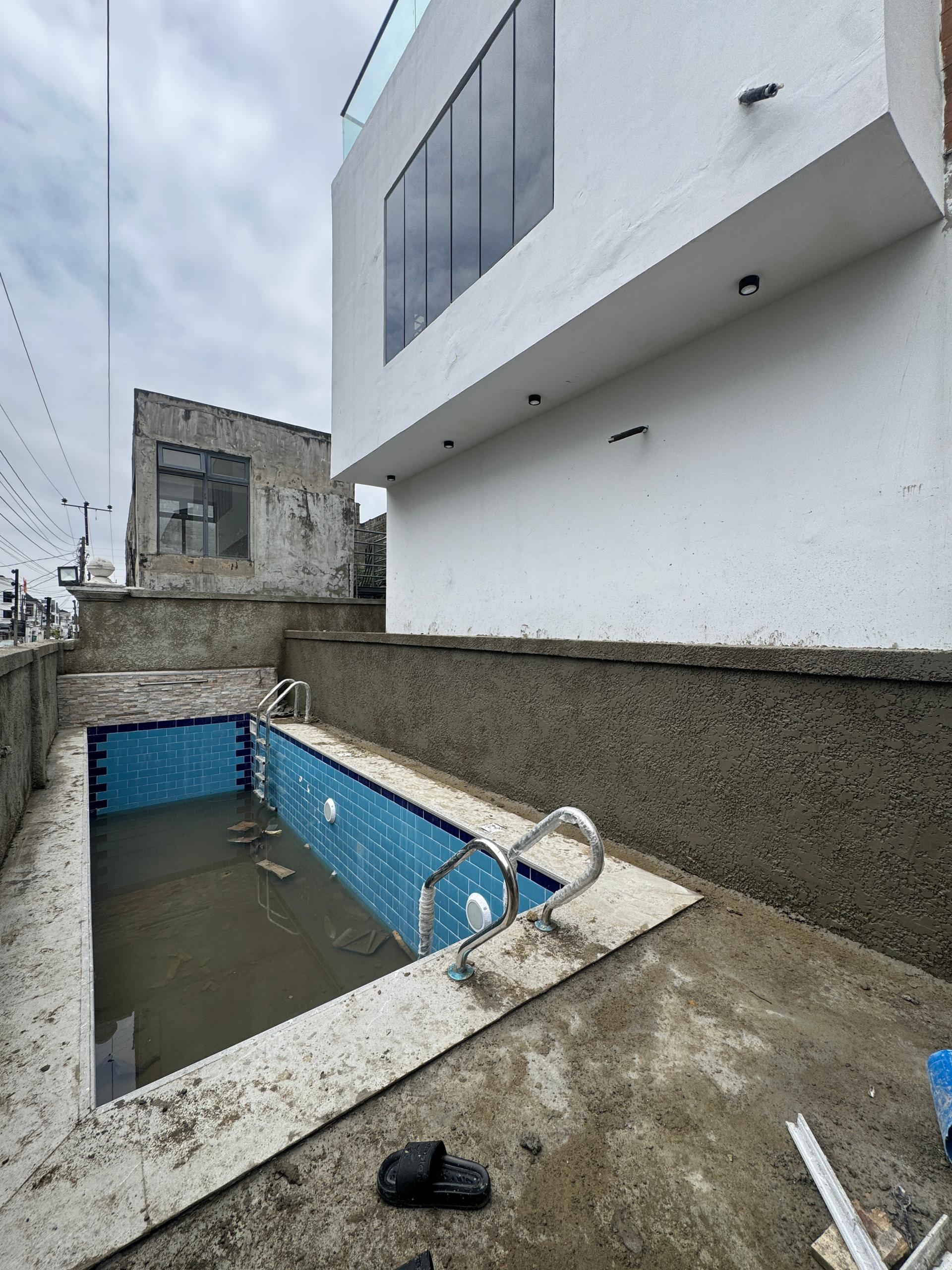 4-bedroom-terrace-duplex-bq-london-lekki-nigeria (4)