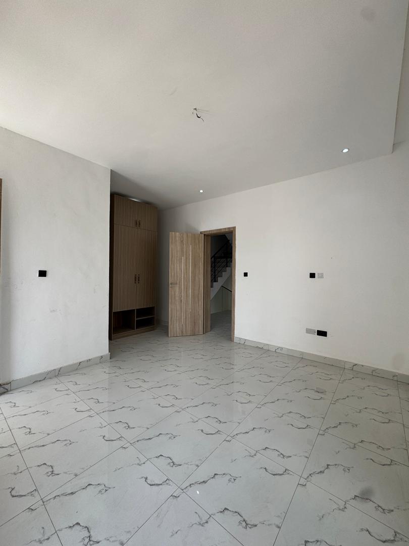 4-bedroom-terrace-duplex-orchid-lekki (4)