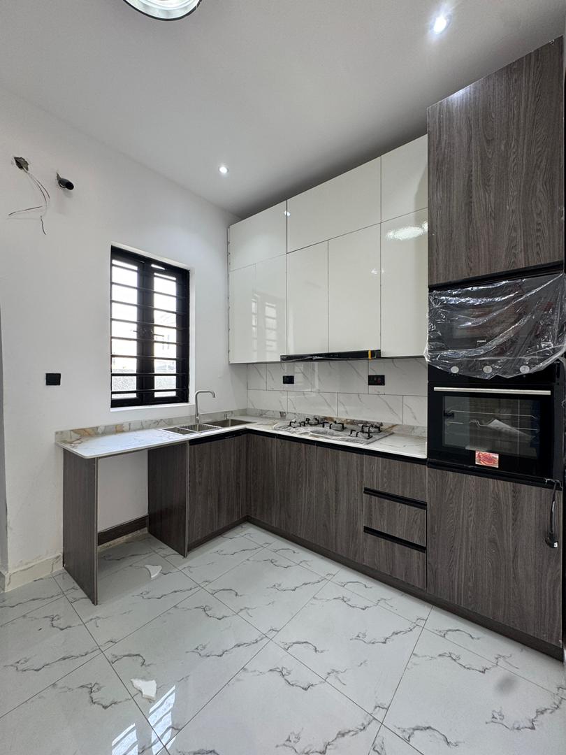 4-bedroom-terrace-duplex-orchid-lekki (9)