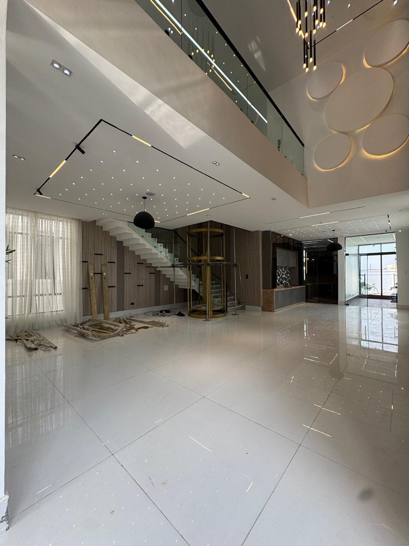5-bedroom-duplex-chevron-lekki (18)
