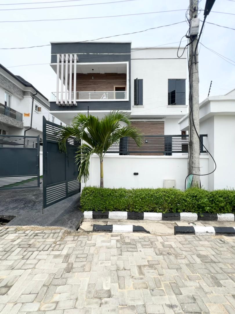 5-bedroom-fully-detached-duplex-for-sale-lagos (1)