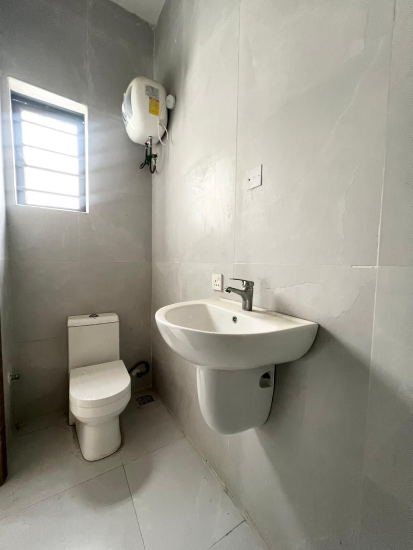 5-bedroom-fully-detached-duplex-for-sale-lagos (16)