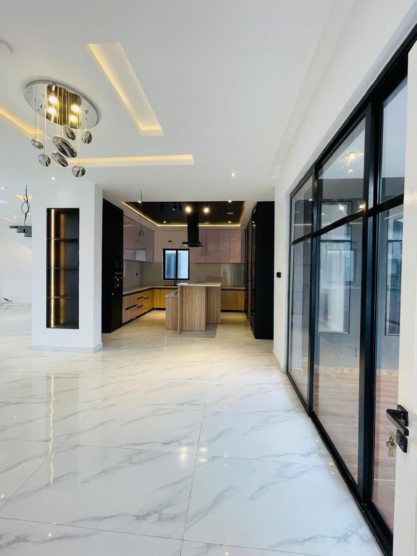 5-bedroom-fully-detached-house-orchid-road-lekki-lagos (12)