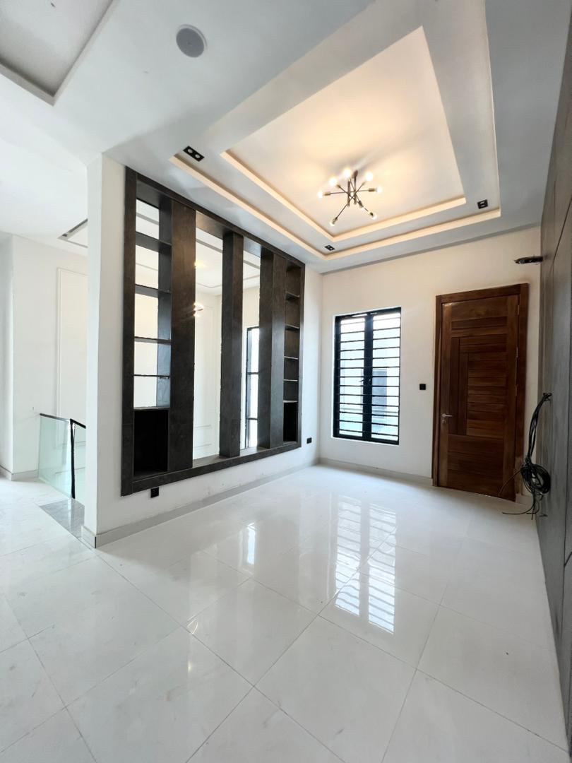Unit 1 - Premium 5 bedroom fully detached duplex for sale in Lekki (11)