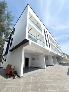 Terracce House for sale