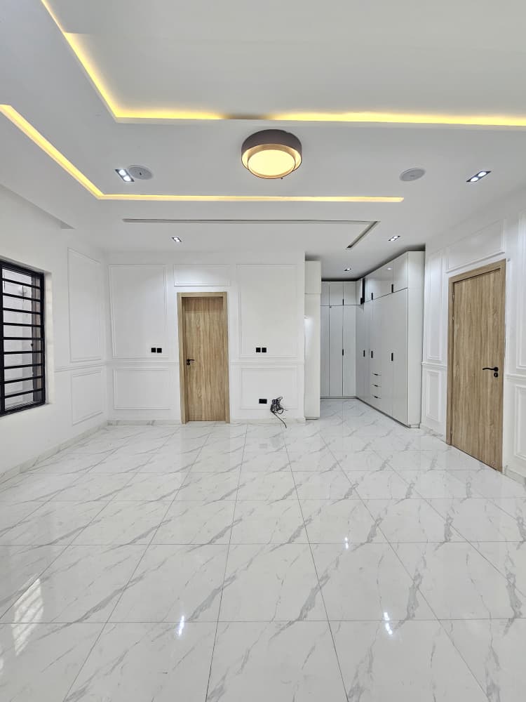 alt=Newly built 4-bedroom semi-detached duplex with BQ on Orchid Road, (11)