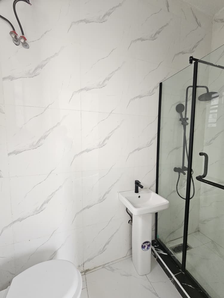 alt=Newly built 4-bedroom semi-detached duplex with BQ on Orchid Road, (9)