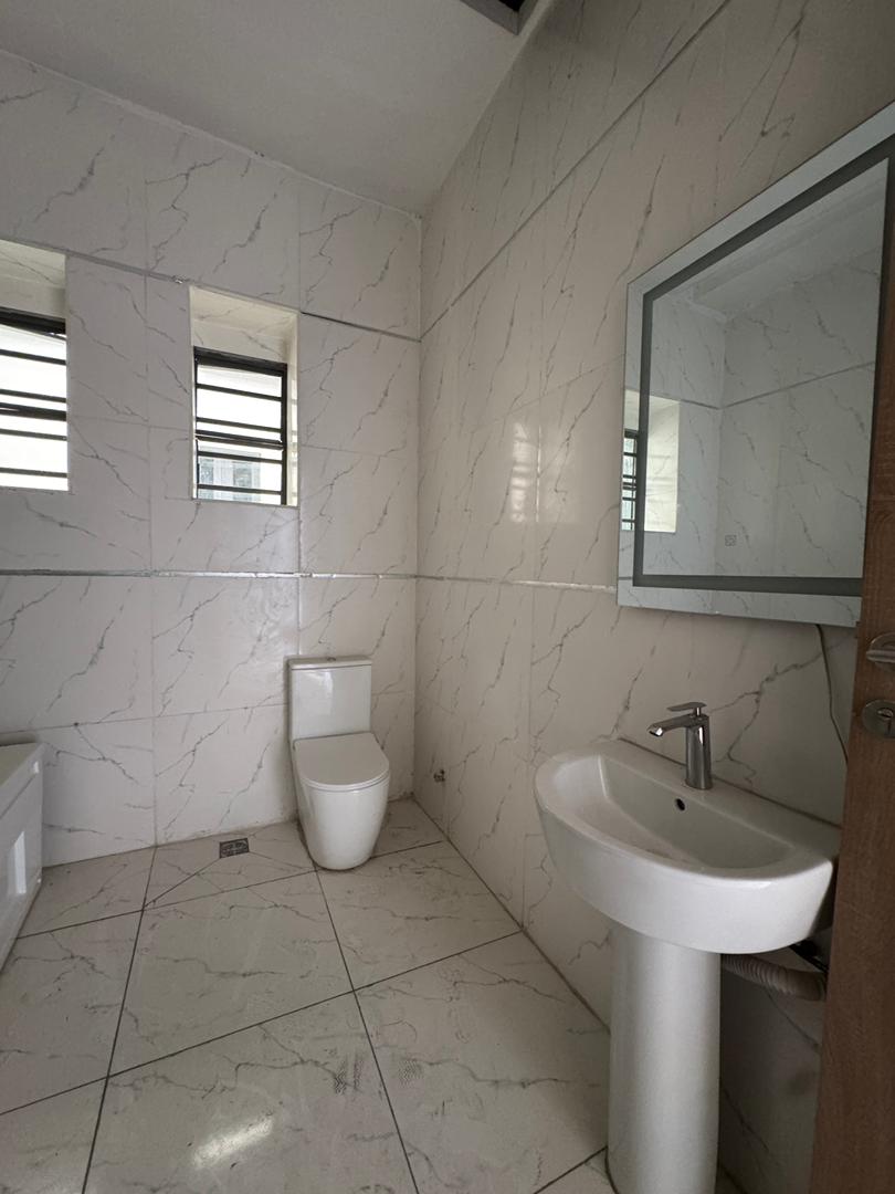 classy-4-bedroom-duplex-orchid-road-lekki-lagos-nigeria (14)