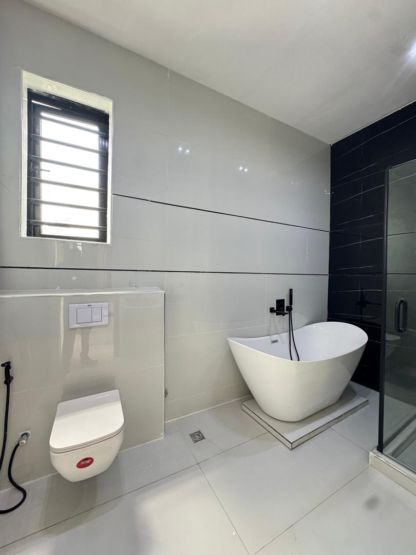 classy-4-bedroom-duplex-orchid-road-lekki-lagos-nigeria (3)