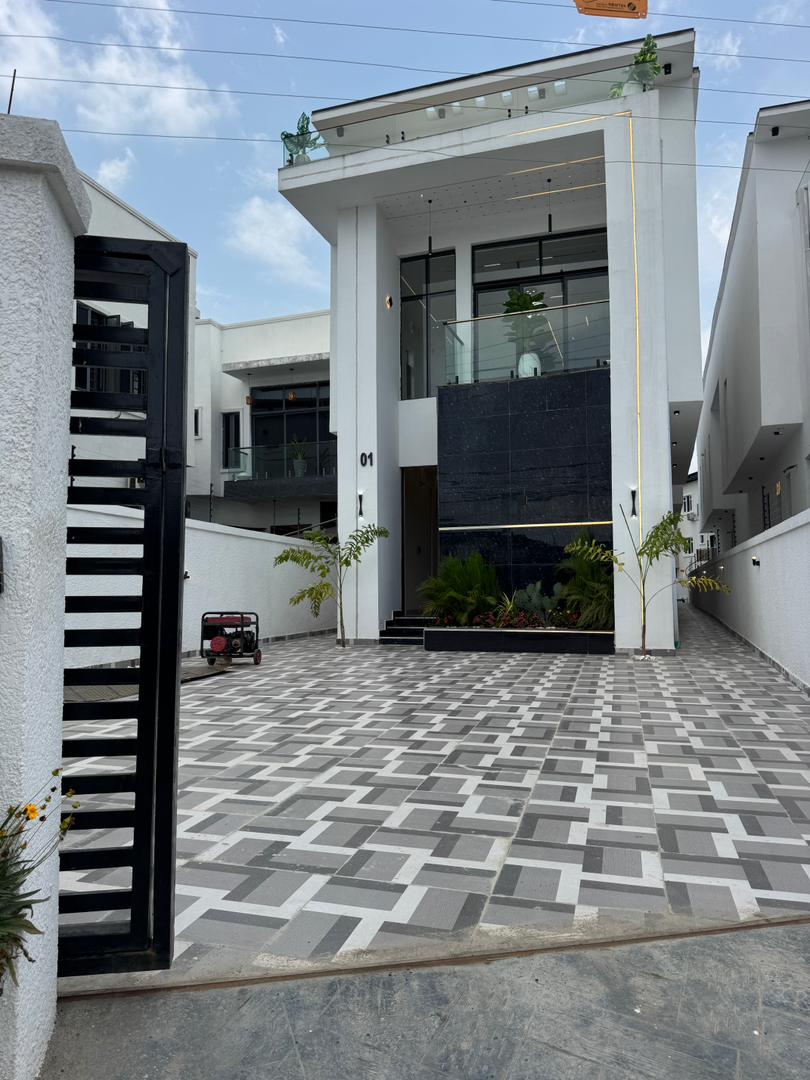 classy-4-bedroom-duplex-orchid-road-lekki-lagos-nigeria (5)