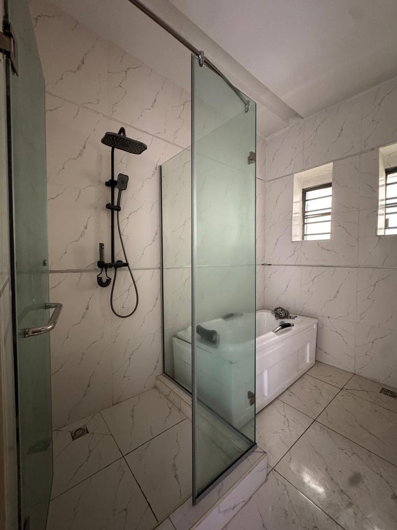 classy-4-bedroom-duplex-orchid-road-lekki-lagos-nigeria (5)