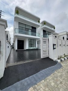 classy-4-bedroom-duplex-orchid-road-lekki-lagos-nigeria (6)