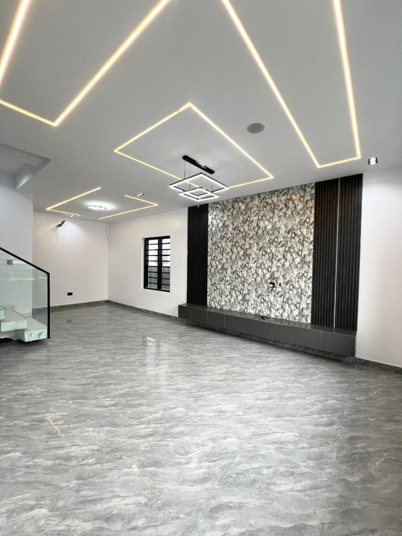 luxury-4-bedroom-duplex-with-swimming-pool-for-sale-lagos (14)