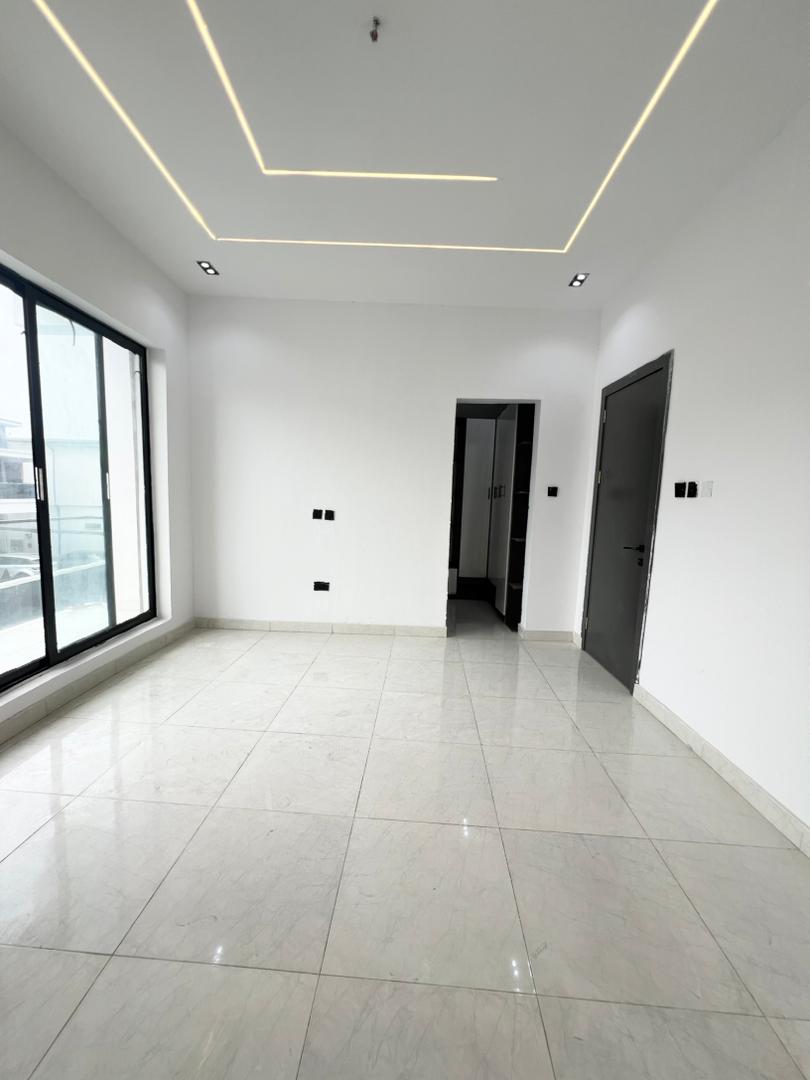 luxury-4-bedroom-duplex-with-swimming-pool-for-sale-lagos (25)