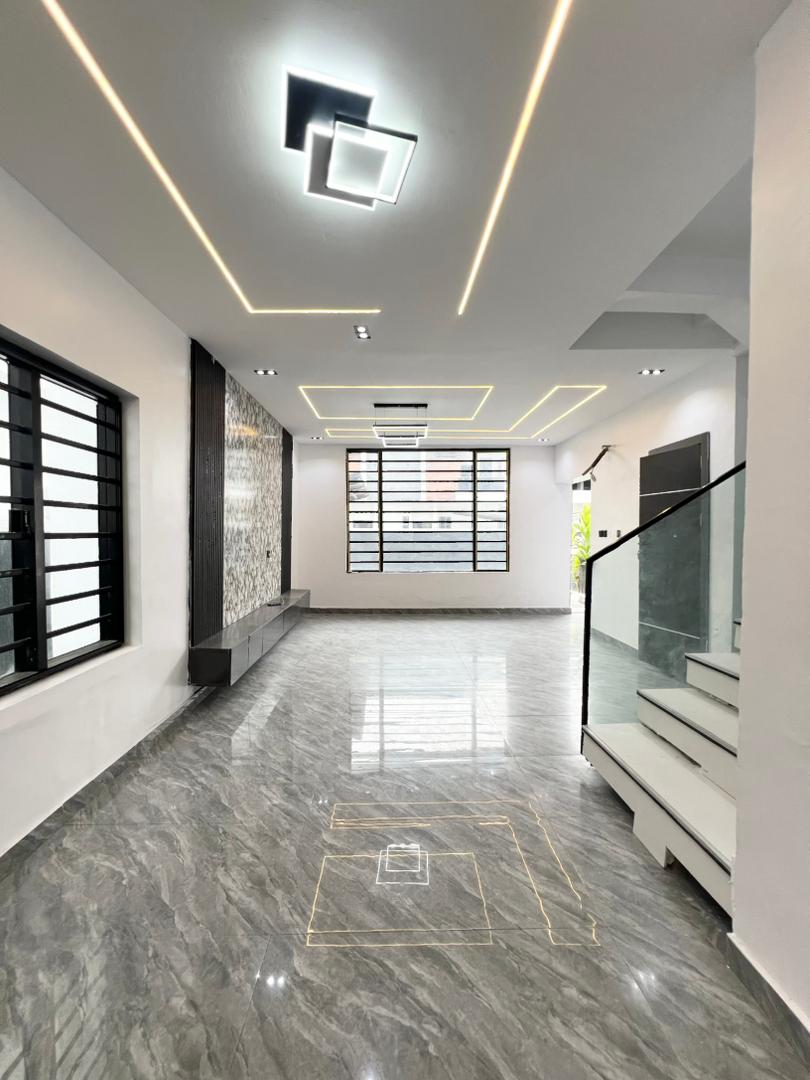 luxury-4-bedroom-duplex-with-swimming-pool-for-sale-lagos (8)